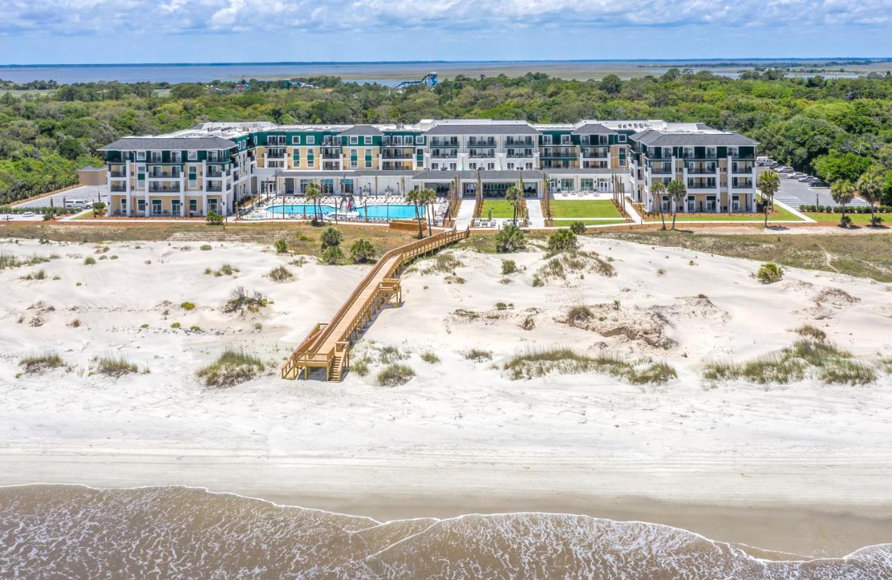 Courtyard By Marriott Jekyll Island Hotel Exterior foto